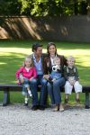Apeldoorn, 9 September 2006
Fotosessie bij Kasteel 't Loo met Prins Maurits en Prinses Marilene met hun kinderen Prinses Anna, Prins Lucas en Prinses Felicia.