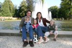 Apeldoorn, 9 September 2006
Fotosessie bij Kasteel 't Loo met Prins Maurits en Prinses Marilene met hun kinderen Prinses Anna, Prins Lucas en Prinses Felicia.