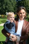 Apeldoorn, 9 September 2006
Fotosessie bij Kasteel 't Loo Prinses Marilene met haar dochter Prinses Felicia.