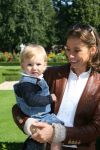 Apeldoorn, 9 September 2006
Fotosessie bij Kasteel 't Loo Prinses Marilene met haar dochter Prinses Felicia.