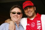 Amsterdam 10 september 2006
Xander de Buisonje met Robbie Hofman bij ajax-vitesse.
