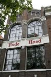 Amsterdam 2 september 2006
Tjeerd Oosterhuis en Edsilia Rombley trouwen in de Rode hoed.
Rode hoed