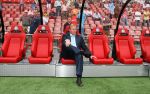 Eindhoven, 17 September 2006
Kompetitiewedstrijd PSV-Feyenoord, eindstand 2-1
PSV-trainer Ronald Koeman voor aanvang van de wedstrijd