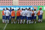 Eindhoven, 4 September 2006
Traing Nederlands elftal voor de wedstrijd tegen Wit Rusland a.s. woensdag.
Marco v Basten instrueert en bespreek de wedstrijd van afgelopen zaterdag tegen Luxemburg