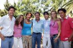 Cabopino 14 augustus 2007
Hans Kazan met zijn vrouw Wendy en zonen Renzo Oscar Steven en Mara bij hun huis in Spanje.