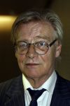 Hilversum 17 augustus 2007
Presentatie straatnamen Willem Duys Willem v Kooten en Mies Bouwman op het mediapark. Jack gadelaa