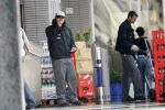 Rotterdam 17 augustus 2007
Jordi Breukhoven werkt bij bedrijf die drank bezorgen bij horeca gelegenheden in Rotterdam. Hij bezorg met zijn collega met een vrachtwagen de drank.