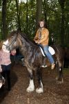 Drunen 22 augustus 2007
Marc Borsato wordt tot Baron van het Land v ooit geslagen. Marc op paard.