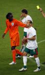 Amsterdam 8 september 2007
kwalificatieduel voor EK tussen Nederland en Bulgarije in de amsterdam arena. Nederland wint met 2-0. Mario Melchiot krijgt gele kaart