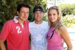 Cabopino 14 augustus 2007
Hans Kazan met zijn vrouw Wendy en zonen Renzo Oscar Steven en Mara bij hun huis in Spanje.
