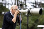 Zandvoort 18 augustus 2007
Pieter v Vollenhoven speelt mee met een charity wedstrijd van de klm open golf een week nadat bij hemin het ziekenhuis stuk huid verwijderd is. Pieter met canon fotocamera en telelens