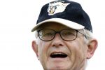 Zandvoort 18 augustus 2007
Pieter v Vollenhoven speelt mee met een charity wedstrijd van de klm open golf een week nadat bij hemin het ziekenhuis stuk huid verwijderd is.