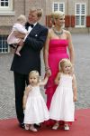 Apeldoorn 1 september 2007
Prins Willem Alexander viert zijn 40e verjaardag op paleis het Loo met Maxima Alexia Ariane en Amalia.