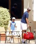 Marbella 14 augustus 2007
Richard Krajicek en zijn zoon Alec aan het tennissen in Marbella.