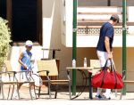 Marbella 14 augustus 2007
Richard Krajicek en zijn zoon Alec aan het tennissen in Marbella.