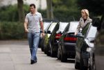 Muiderberg 20 augustus 2007
Richard Krajicek en Daphne Deckers brengen hun kinderen alec en Emma naar school. Vandaag begon het nieuwe schooljaar.