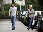 Muiderberg 20 augustus 2007
Richard Krajicek en Daphne Deckers brengen hun kinderen alec en Emma naar school. Vandaag begon het nieuwe schooljaar.