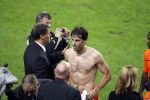 Amsterdam 8 september 2007
kwalificatieduel voor EK tussen Nederland en Bulgarije in de amsterdam arena. Nederland wint met 2-0. Ruud v Nistelrooy krijgt schouderklopje van Marco v Basten