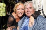 Laren/ Eemnes 29 augustus 2007
Willibrord Frequin en zijn Suzanne trouwen. Ze vertrekken vanaf thuis met koets naar de theetuin. Viola Holt en Joop v Zijl