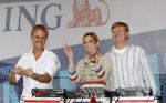 New York 12 september 2009
Armin van Buuren draait op Governor's island voor Prins Willem Alexander en prinses Maxima.
Peter Smulders bv