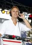 New York 12 september 2009
Armin van Buuren draait op Governor's island voor Prins Willem Alexander en prinses Maxima.
Peter Smulders bv