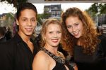 Amsterdam 13 september 2009
Premiere mamma mia in carre. Babette v Veen met kinderen van Bas
Peter Smulders bv