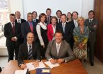 Amsterdam, 26 Augus 2009
Kontraktondertekening voor verkoop Holkema Group