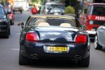 Amsterdam 14 augustus 2009
Connie Breukhoven aan het winkelen op de cornelis schuytstraat . Ze is met haar bentley cabrio.
Peter Smulders bv