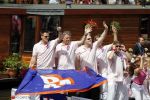 Amsterdam 1 augustus 2009
Gay pride op de amsterdamse grachten. Ed Nijpels en Frits Huffnagel
Peter Smulders bv