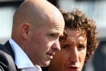 Rotterdam, 20 September 2009
Kompetitiewedstrijd Feyenoord-PSV, eindstand 1-3 Seizoen 2009/2010
Jan Joost v Gangelen met Erik ten Hag