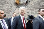 Den Haag 15 september 2009
Prinsjesdag op het binnenhof met alle hoedjes. Geert wilders met zijn vrouw
Peter Smulders bv