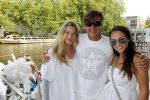 Amsterdam 1 augustus 2009
Gerard Joling heeft tijdens de gay pride in amsterdam een eigen boot met daarop diverse bekende nederlanders. gerard met Justine Huffmeier en Tina Nijkamp
Peter Smulders bv
