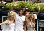 Amsterdam 1 augustus 2009
Gay pride op de amsterdamse grachten. Gerard Joling Patricias Paay en Patty Brard
Peter Smulders bv