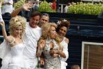 Amsterdam 1 augustus 2009
Gay pride op de amsterdamse grachten. Gerard Joling Patricias Paay en Patty Brard
Peter Smulders bv