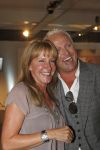 Bussim, 24 Augustus 2009
't Spant Perspresentatie RTL Winetrseizoen 2009/2010
Gordon met zijn ontslagen ex-manager Xenia Kasper
Foto Peter Smulders