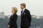 New York 8 september 2009
Prins Willem Alexander Prinses Maxima Michael Bloomberg (Burgemeester NY) en Hillary Clinton op vliegdekschip Intrepid. Welkomst ceremonieel van NYC 400.
Peter Smulders bv