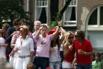 Amsterdam 1 augustus 2009
Gay pride op de amsterdamse grachten. Jamai Loman Nicolette v Dam met vriend Bas Smit en Caroline Tensen
Peter Smulders bv