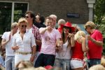 Amsterdam 1 augustus 2009
Gay pride op de amsterdamse grachten. Jamai Loman Nicolette v Dam met vriend Bas Smit en Caroline Tensen
Peter Smulders bv