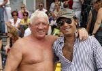 Amsterdam 1 augustus 2009
Gay pride op de amsterdamse grachten. rachel hazes met vriend op de boot bij Joop Kruijs en zijn vrouw . Roxeanne met nieuwe vriend Martijn en Andre Jr waren er ook bij.
Peter Smulders bv