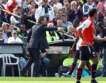 Rotterdam, 20 September 2009
Kompetitiewedstrijd Feyenoord-PSV, eindstand 1-3 Seizoen 2009/2010
Marion Been en zijn tecnische staf Leon Vlemmings en Bas v Noordwijk
