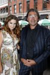 New York 9 september 2009
Diner met Prins Wille Alexander en Prinses Maxima in New York. Marlies Dekkers met haar direkteur
Peter Smulders bv