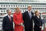 New York 8 september 2009
Prins Willem Alexander Prinses Maxima Michael Bloomberg (Burgemeester NY) en Hillary Clinton op vliegdekschip Intrepid. Welkomst ceremonieel van NYC 400.
Peter Smulders bv