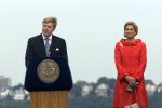 New York 8 september 2009
Prins Willem Alexander Prinses Maxima Michael Bloomberg (Burgemeester NY) en Hillary Clinton op vliegdekschip Intrepid. Welkomst ceremonieel van NYC 400.
Peter Smulders bv