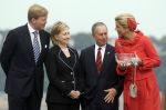 New York 8 september 2009
Prins Willem Alexander Prinses Maxima Michael Bloomberg (Burgemeester NY) en Hillary Clinton op vliegdekschip Intrepid. Welkomst ceremonieel van NYC 400.
Peter Smulders bv