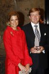 New York 8 september 2009
Prinses Maxima en Prins Willem Alexander in empire state building . Met een druk op de knop kleurde de empire state building oranje.
Peter Smulders bv