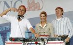 New York 12 september 2009
Armin van Buuren draait op Governor's island voor Prins Willem Alexander en prinses Maxima.
Peter Smulders bv