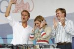 New York 12 september 2009
Armin van Buuren draait op Governor's island voor Prins Willem Alexander en prinses Maxima.
Peter Smulders bv