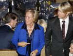 New York 11 september 2009
Prins Willem Alexander en prinses Maxima bij uitreiking Four freedom awards in het Waldorf Astoria hotel. Pieter Storms met Nina Brink en haar zoon
Peter Smulders bv