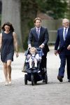 Apeldoorn 20 september 2009
Doop Pieter v Vollenhoven, zoon van Prins Pieter Christiaan en prinses Anita op paleis het Loo. Ook zijn zus Emma is aanwezig. Pieter v Vollenhoven Prins Floris Prinses Aimee en hun dochter Magali
Peter Smulders bv