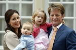 Apeldoorn 20 september 2009
Doop Pieter v Vollenhoven, zoon van Prins Pieter Christiaan en prinses Anita op paleis het Loo. Ook zijn zus Emma is aanwezig.
Peter Smulders bv